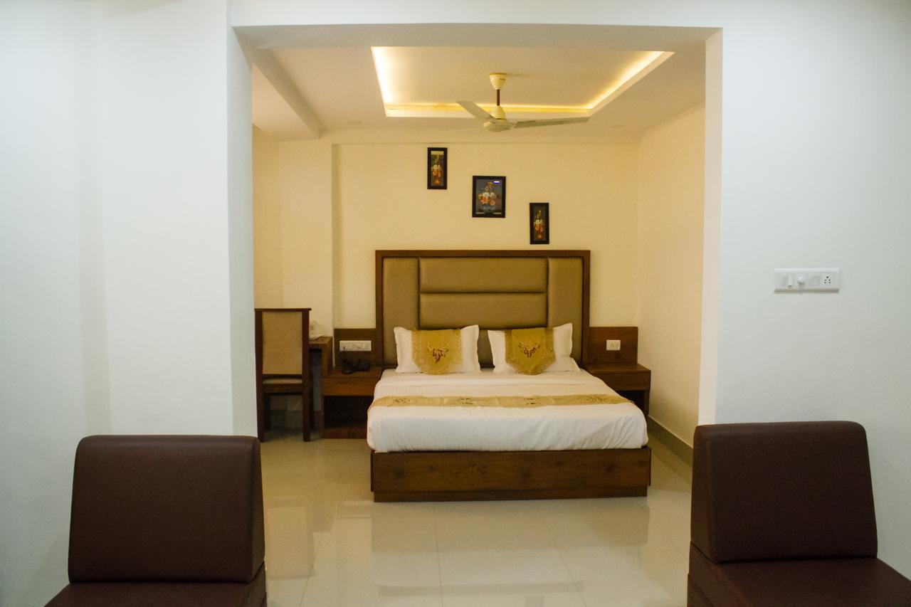 Nexstay Crystal Residency Calicut Eksteriør billede
