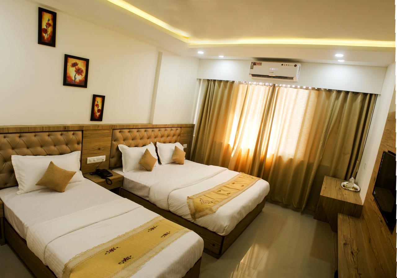 Nexstay Crystal Residency Calicut Eksteriør billede