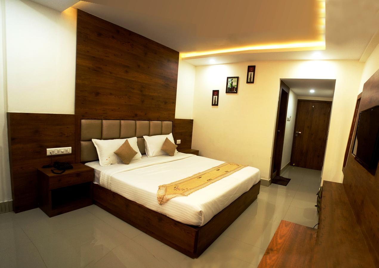 Nexstay Crystal Residency Calicut Eksteriør billede