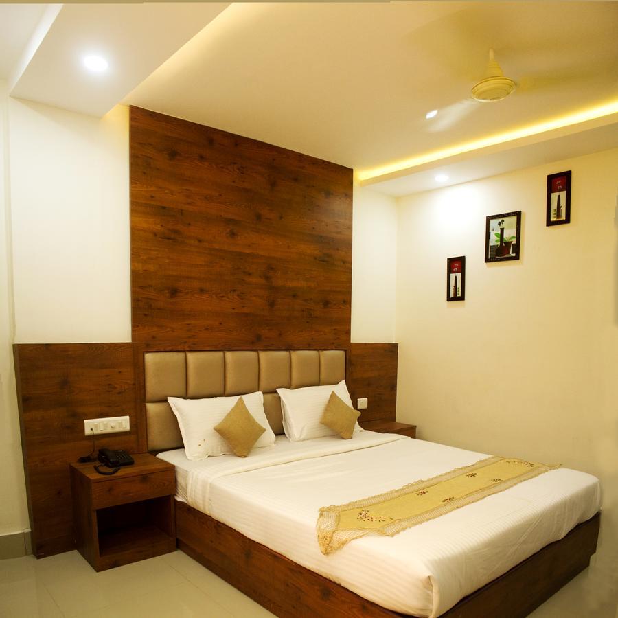 Nexstay Crystal Residency Calicut Eksteriør billede