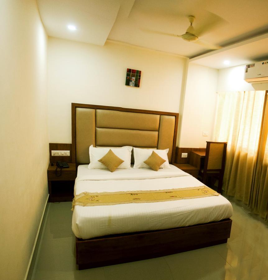 Nexstay Crystal Residency Calicut Eksteriør billede