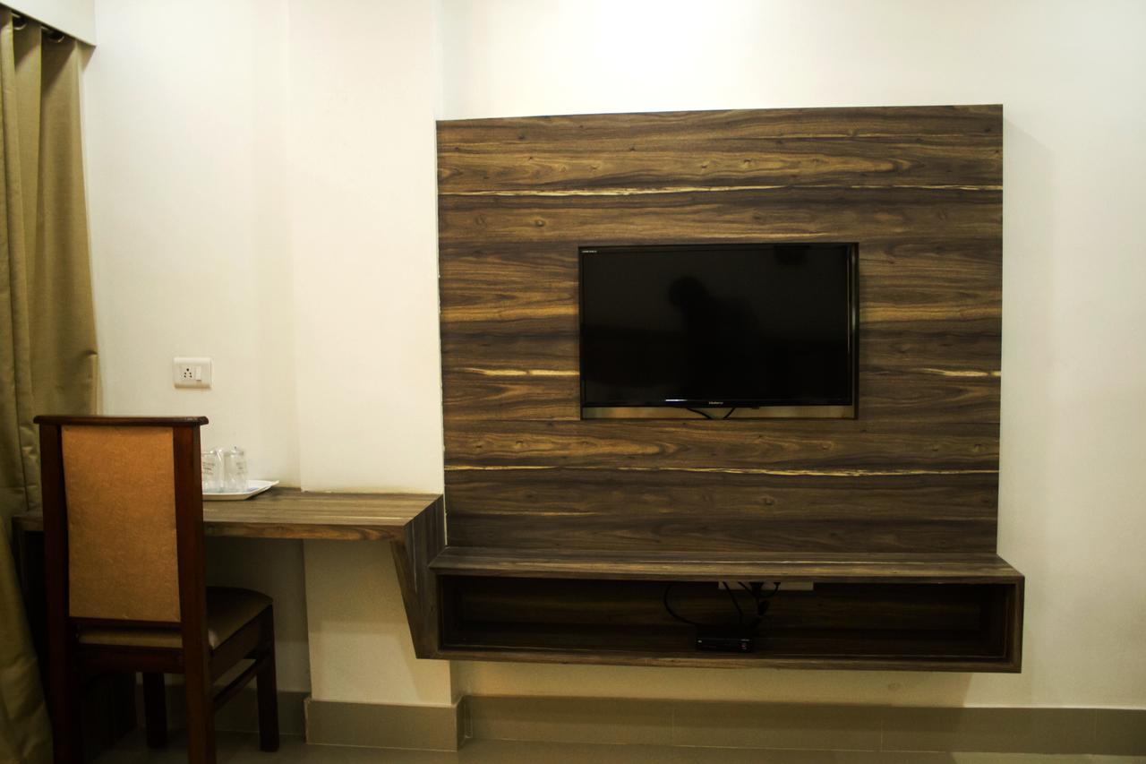 Nexstay Crystal Residency Calicut Eksteriør billede