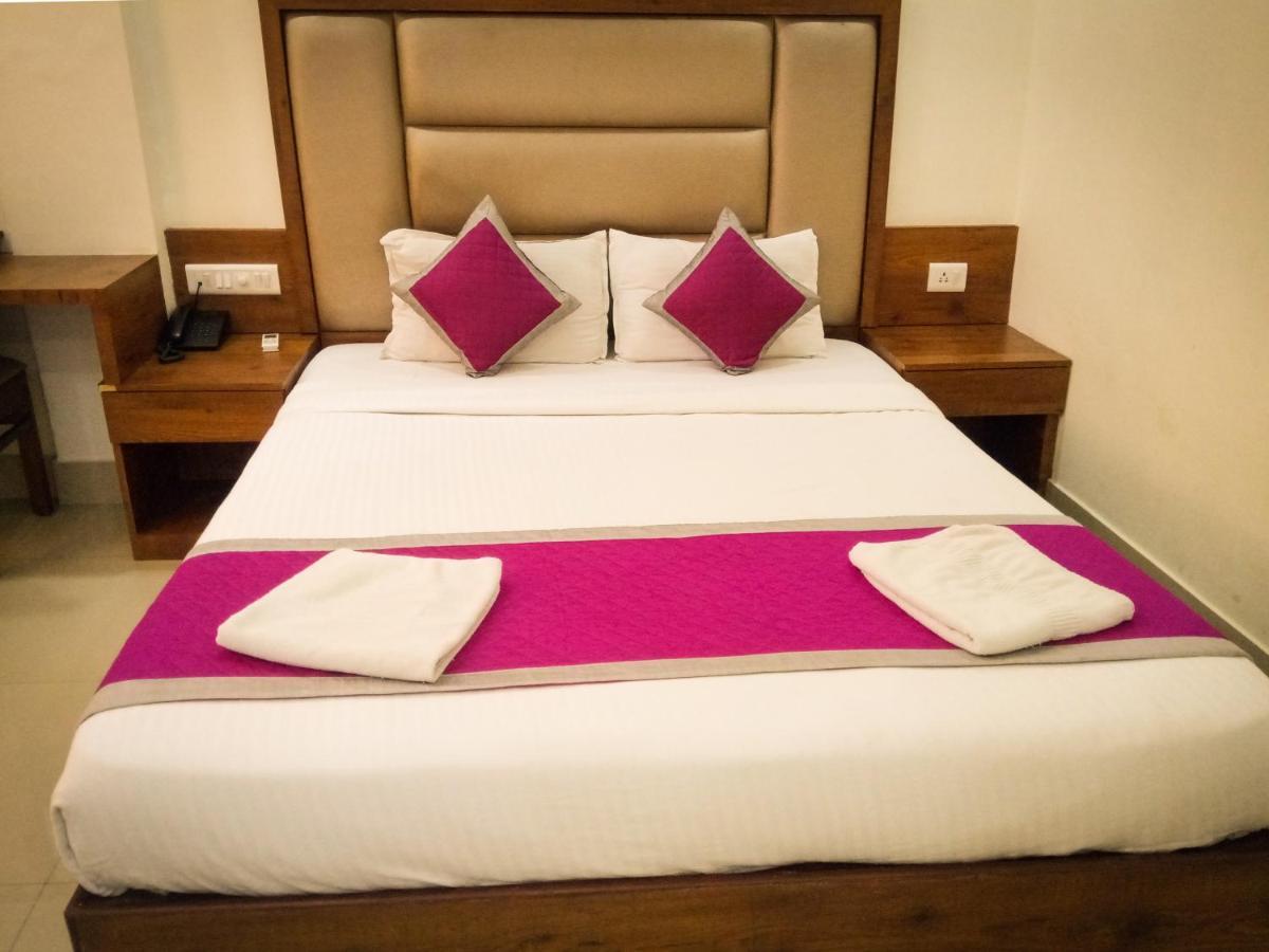 Nexstay Crystal Residency Calicut Eksteriør billede